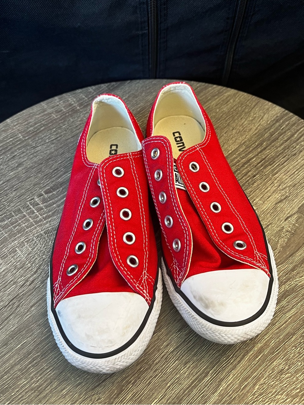 Converse Red Dainty Low Top Sneakers without Shoes laces- size 6.5